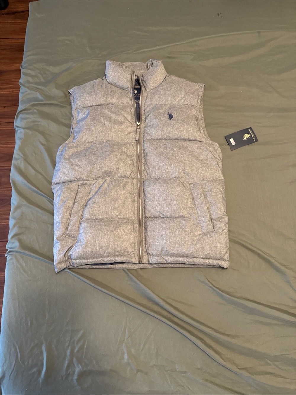 U.S. Polo Assn. Men's Quilted Puffer Vest in Heather Gray